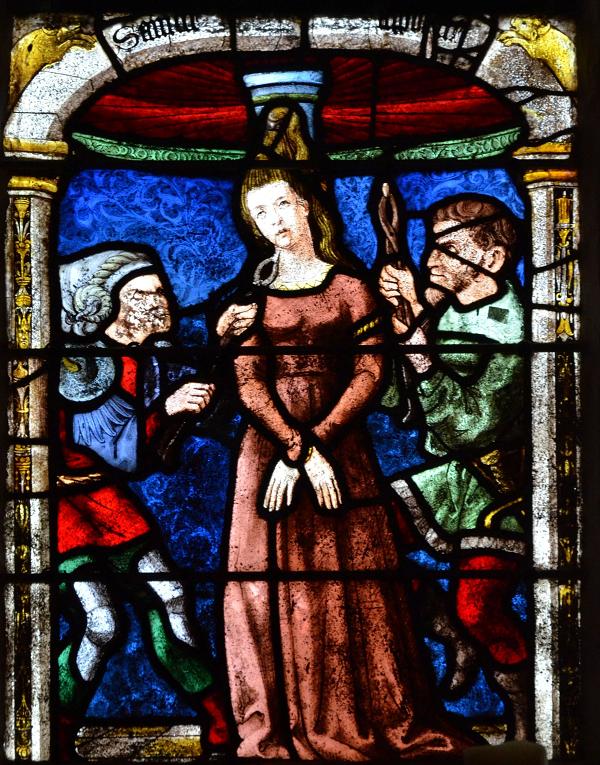 Photos de Vitraux le martyre de SainteApolline